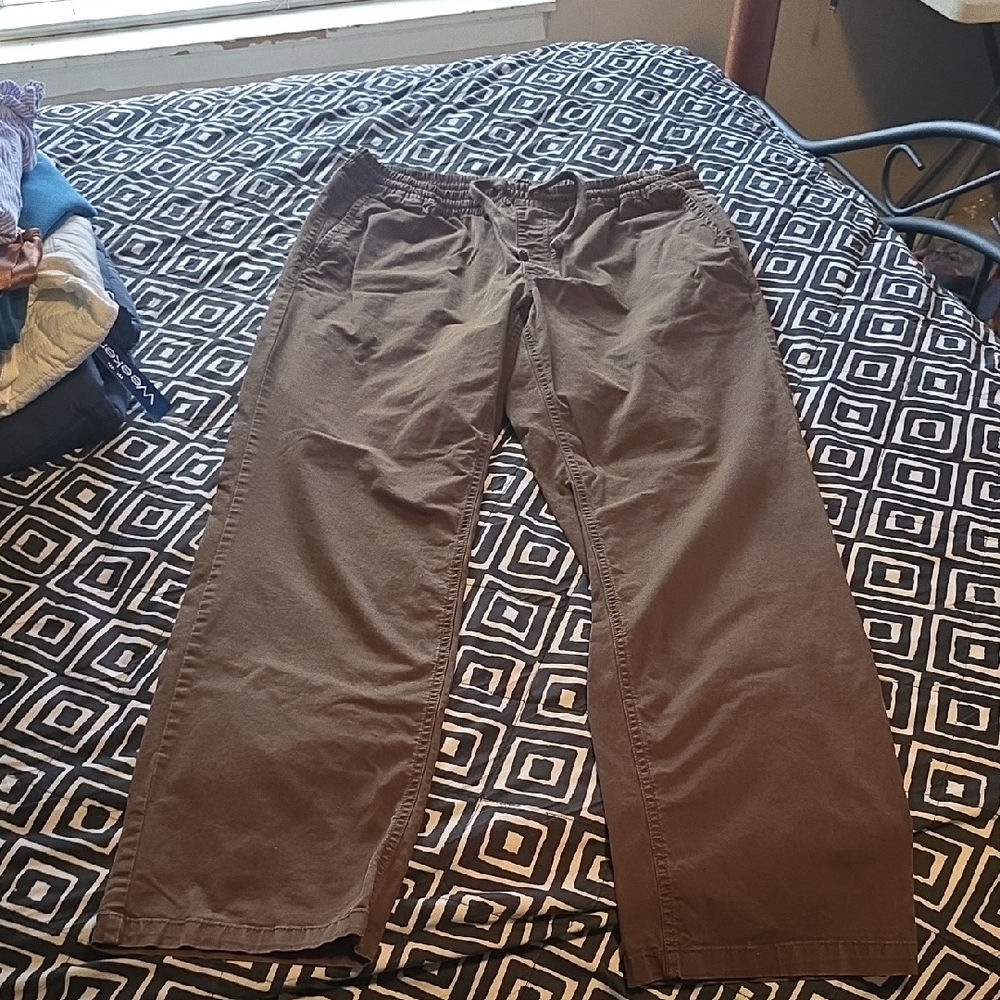 Vans Men's Classic Tan Chinos